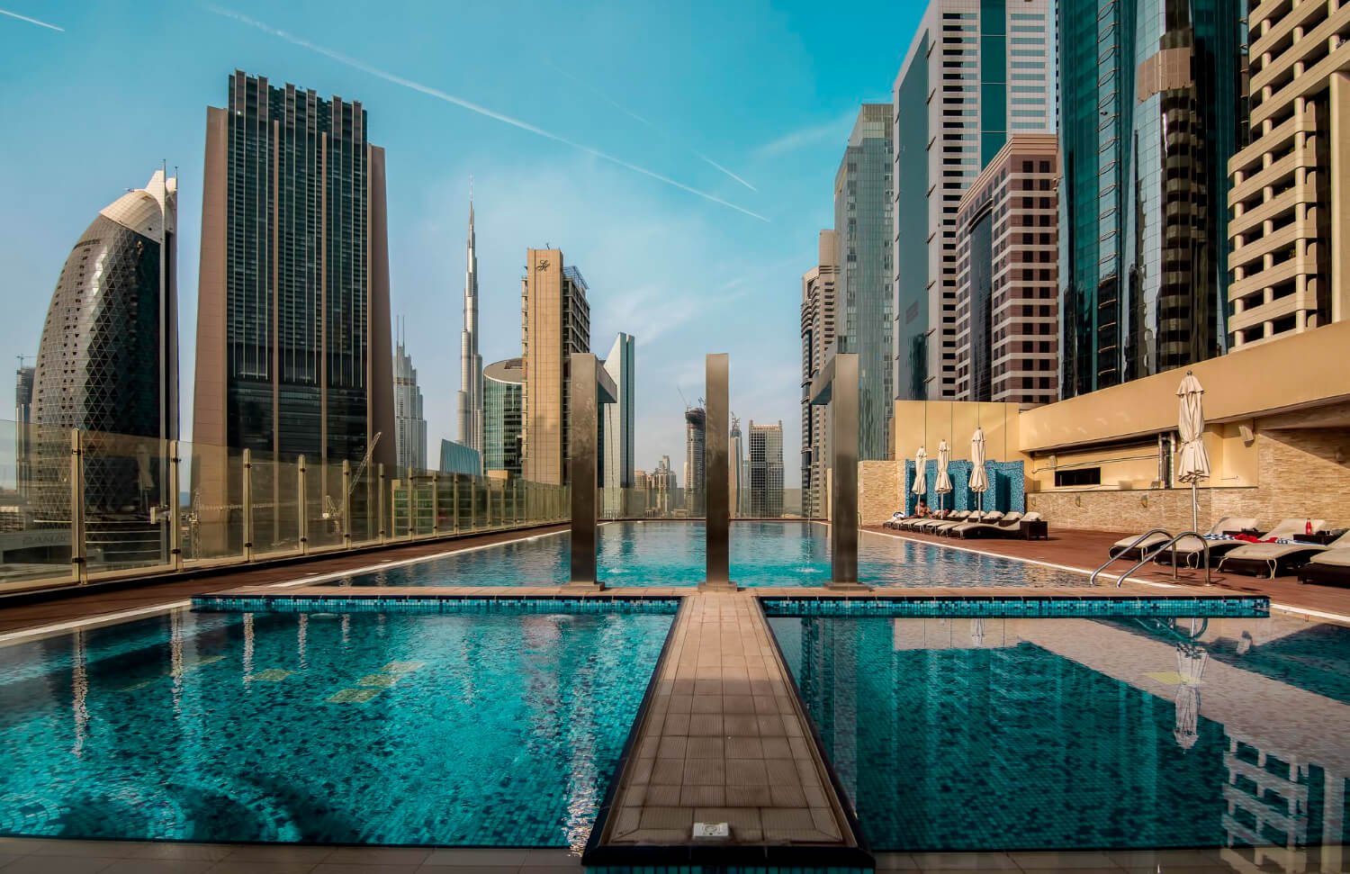 Read more about the article Why Dubai is the Perfect Place to Buy Property